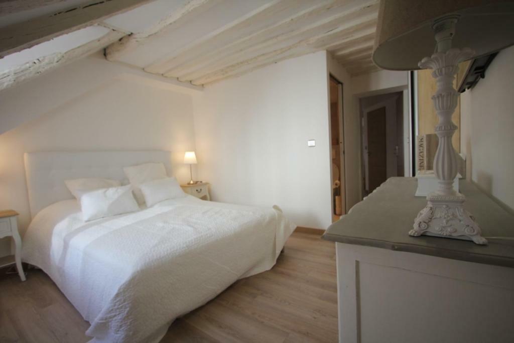 Appartamento Magnifique 5 Pieces Parigi