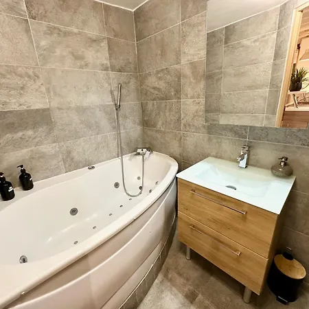 Magnifique 5 Pieces Apartment Paris