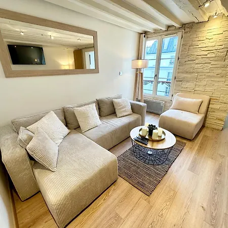 Magnifique 5 Pieces Apartment