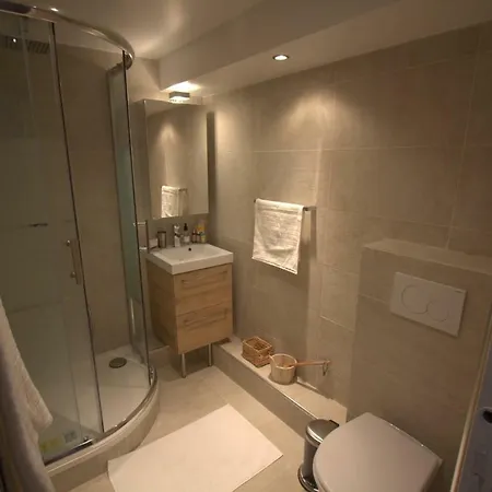 Magnifique 5 Pieces Apartment Paris